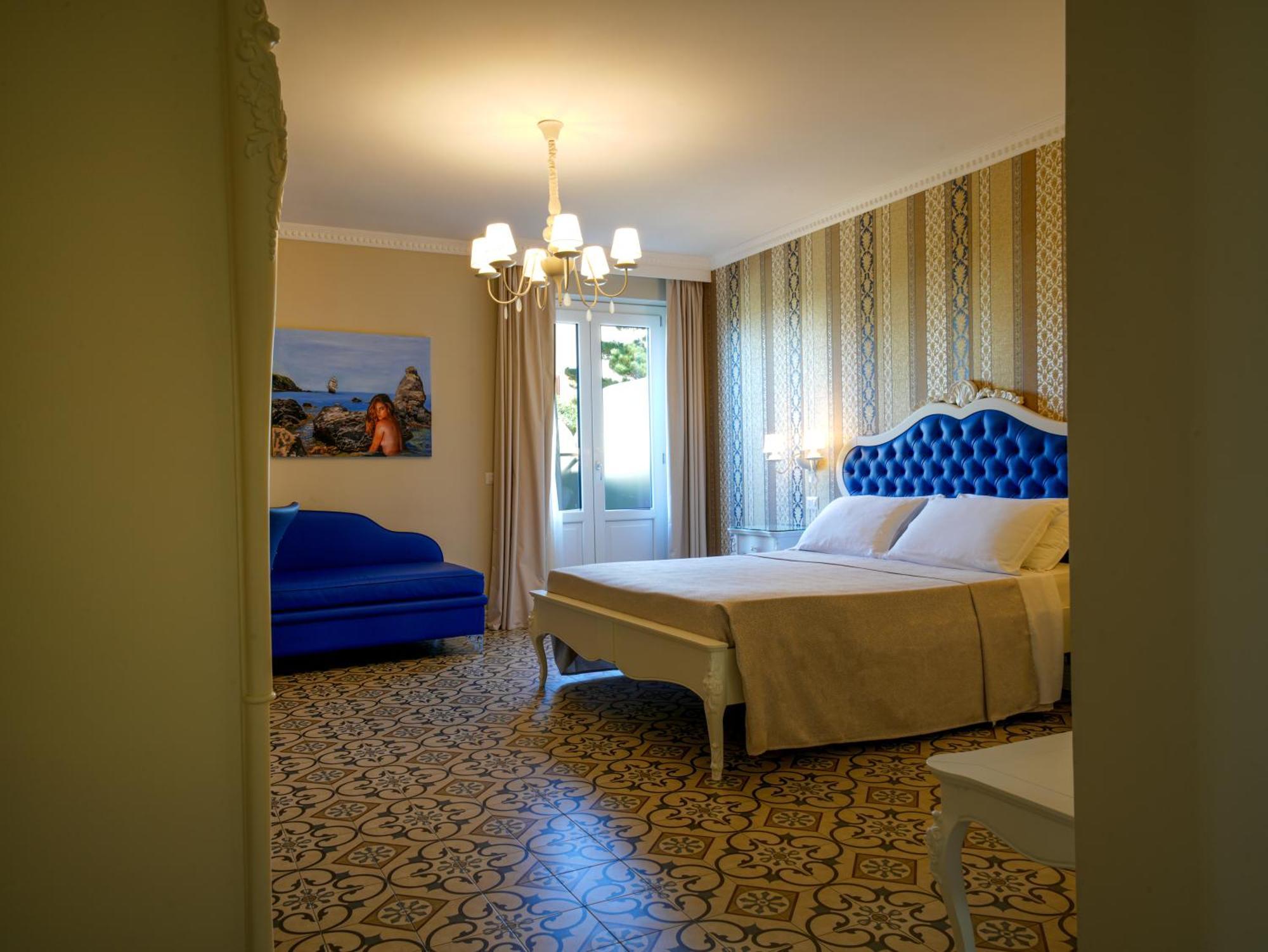 Sui Generis Tropea Luxury Rooms Екстер'єр фото