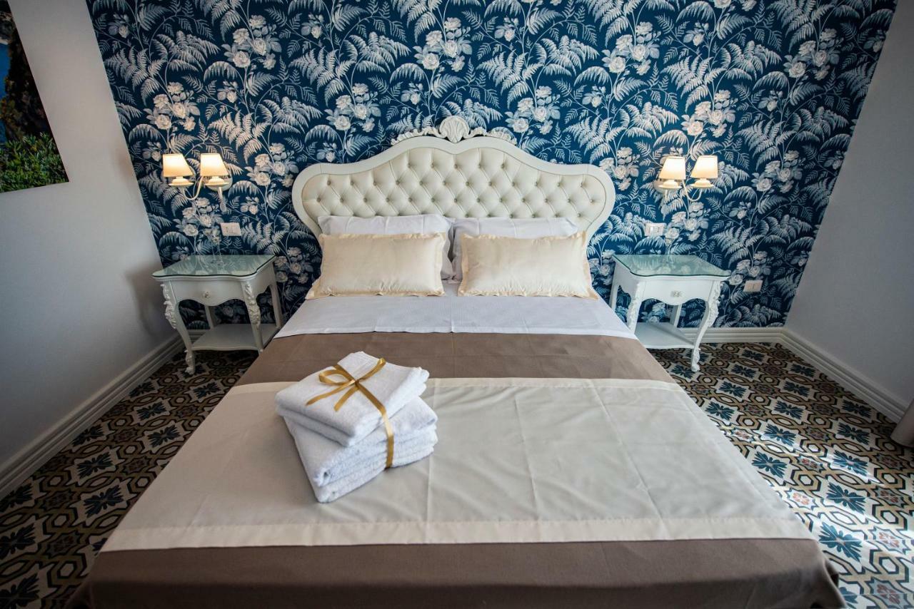 Sui Generis Tropea Luxury Rooms Екстер'єр фото
