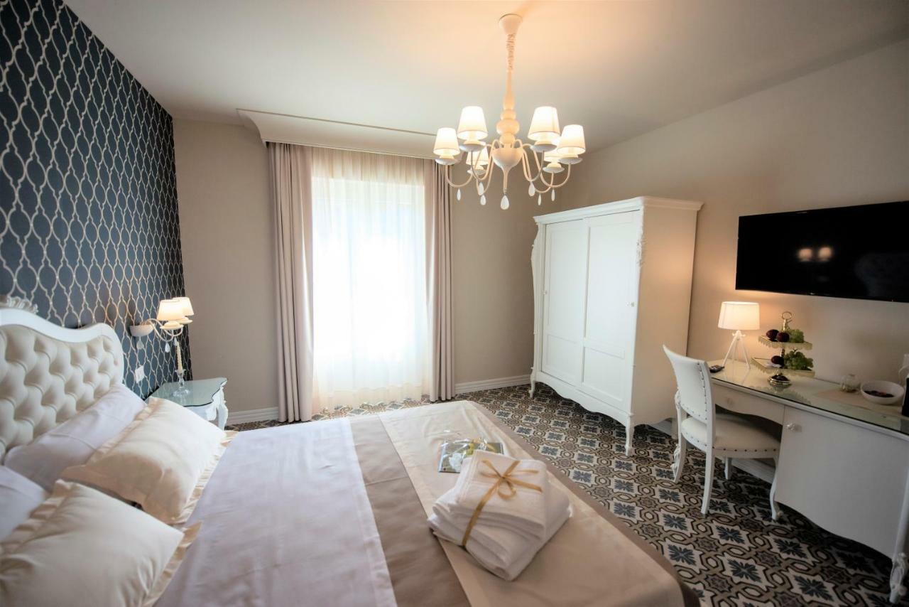 Sui Generis Tropea Luxury Rooms Екстер'єр фото